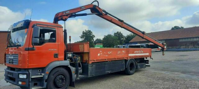 MAN TG-M18.280PS Hiab 111B-2 mit Funk - Camion plateau, Camion grue: photos 3 MAN TG-M18.280PS Hiab 111B-2 mit Funk - Camion plateau, Camion grue: photos 3