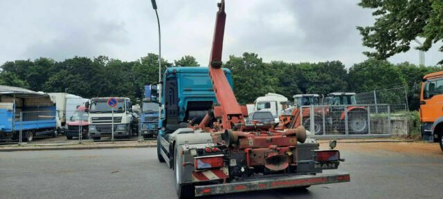 Camion ampliroll, Camion grue MAN TGS 18.440 Abroller mit Funk +Kran vor: photos 8 Camion ampliroll, Camion grue MAN TGS 18.440 Abroller mit Funk +Kran vor: photos 8