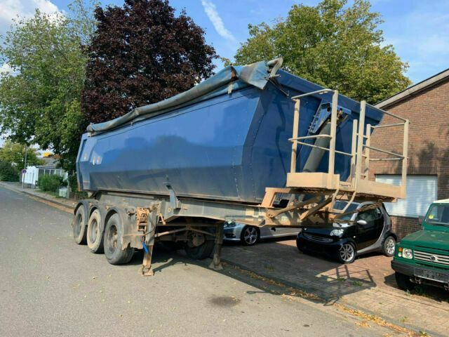 Meiller Kippmulde 24 Kubik - Semi-remorque benne: photos 2 Meiller Kippmulde 24 Kubik - Semi-remorque benne: photos 2