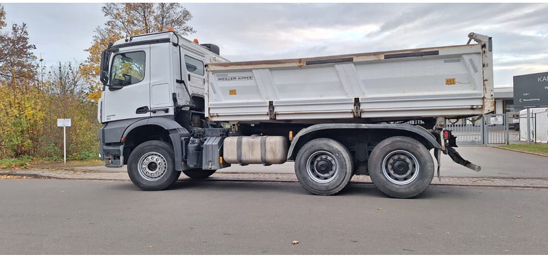 Mercedes-Benz 2648 3348 - Camion benne: photos 5 Mercedes-Benz 2648 3348 - Camion benne: photos 5