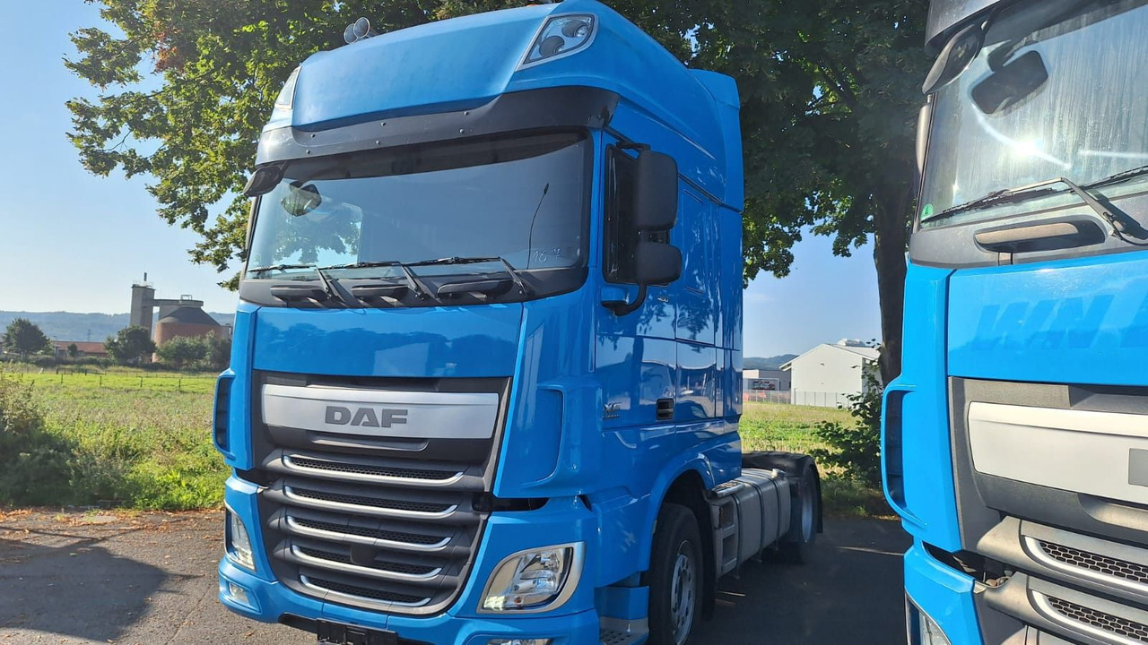 DAF XF 460 FT SZM - Tracteur routier: photos 3 DAF XF 460 FT SZM - Tracteur routier: photos 3