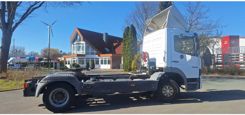 Mercedes-Benz 1328 SZM Atego - Tracteur routier: photos 3 Mercedes-Benz 1328 SZM Atego - Tracteur routier: photos 3