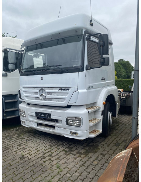 Mercedes-Benz 1833LS G.Haus/Hochdach - Tracteur routier: photos 1 Mercedes-Benz 1833LS G.Haus/Hochdach - Tracteur routier: photos 1