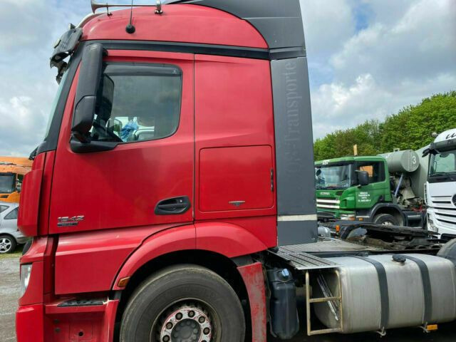 Mercedes-Benz 1842 Actros MP4 G.Haus/Hochdach Vollbaust - Tracteur routier: photos 3 Mercedes-Benz 1842 Actros MP4 G.Haus/Hochdach Vollbaust - Tracteur routier: photos 3