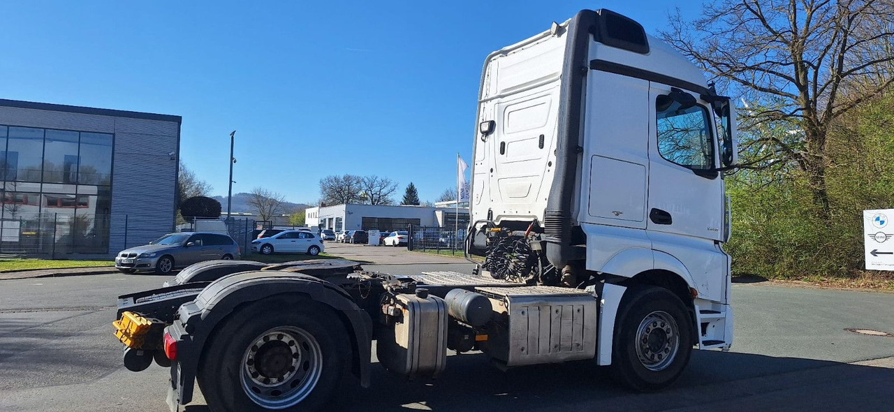 Mercedes-Benz Actros 4 2-Achser BM 1845 4x2 SZM - Tracteur routier: photos 5 Mercedes-Benz Actros 4 2-Achser BM 1845 4x2 SZM - Tracteur routier: photos 5