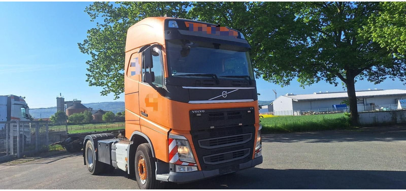 Volvo FH 500 Globbetrotter - Tracteur routier: photos 1 Volvo FH 500 Globbetrotter - Tracteur routier: photos 1