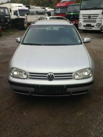 Volkswagen Golf Variant 1.9 TDI Comfortline - Voiture: photos 1 Volkswagen Golf Variant 1.9 TDI Comfortline - Voiture: photos 1