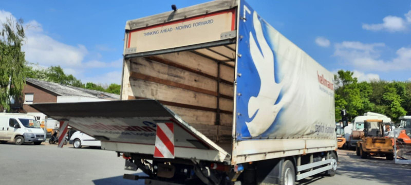 Volvo FL 6-250PS Plane Spriegel LBW Klima - Camion à rideaux coulissants: photos 4 Volvo FL 6-250PS Plane Spriegel LBW Klima - Camion à rideaux coulissants: photos 4