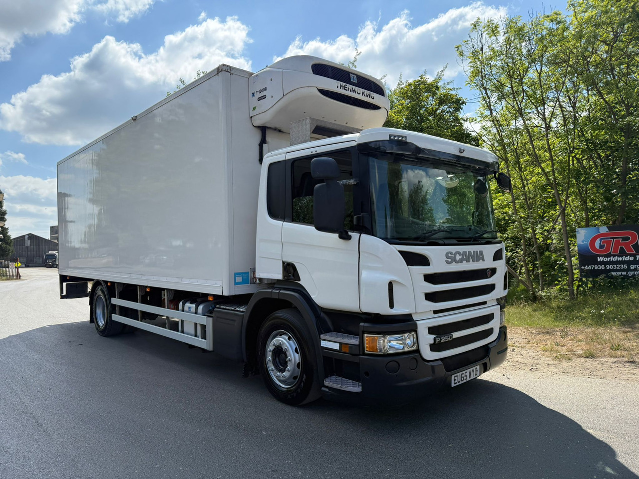 2015 Scania P250 Rigid Truck - Camion frigorifique: photos 1 2015 Scania P250 Rigid Truck - Camion frigorifique: photos 1