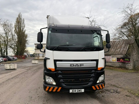 Camion à rideaux coulissants 2016 DAF CF 250 Curtainside Truck: photos 10