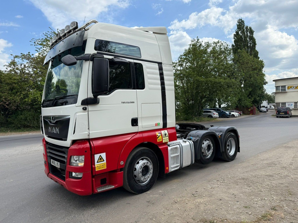 Tracteur routier 2018 MAN TGX 26 Tractor Unit: photos 15