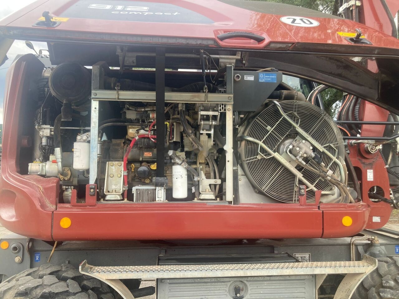 Pelle sur pneus Liebherr A 912 Compact Rotator R4: photos 18 Pelle sur pneus Liebherr A 912 Compact Rotator R4: photos 18