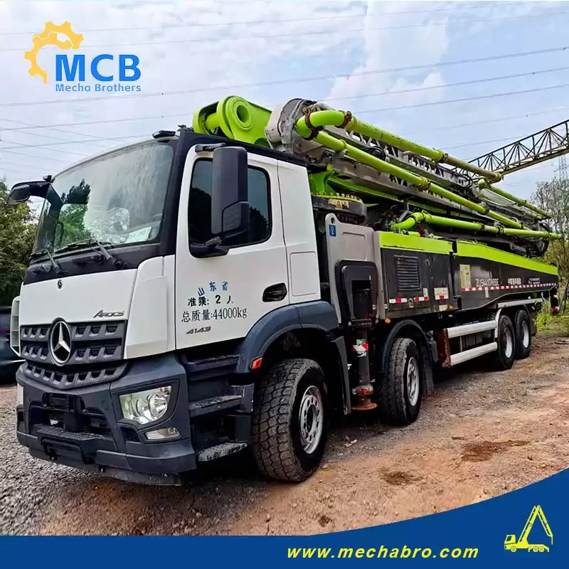 ZOOMLION ZLJ5441THBBE - Camion pompe: photos 1 ZOOMLION ZLJ5441THBBE - Camion pompe: photos 1