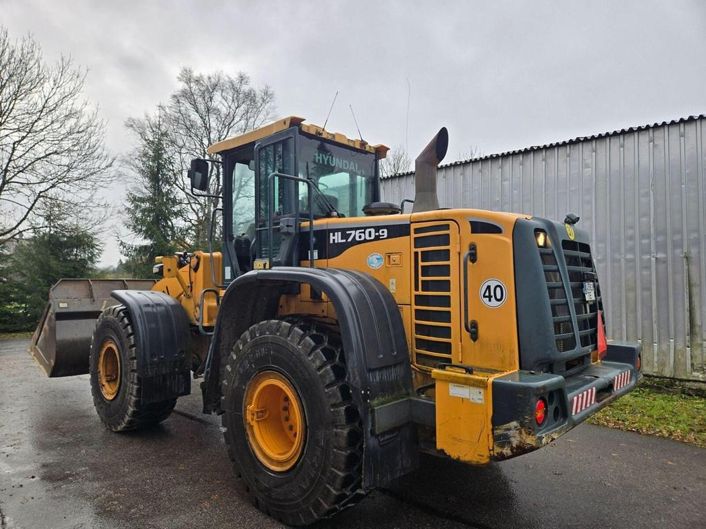 Hyundai HL760-9 - Chargeuse sur pneus: photos 5 Hyundai HL760-9 - Chargeuse sur pneus: photos 5