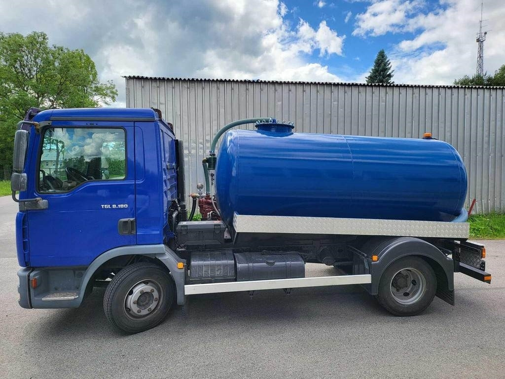 MAN TGL 8.180 4X2 VACUUM 4m³ - Camion hydrocureur: photos 2 MAN TGL 8.180 4X2 VACUUM 4m³ - Camion hydrocureur: photos 2