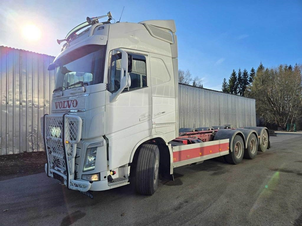 Volvo FH540 8X4 CHASSY - Châssis cabine: photos 1 Volvo FH540 8X4 CHASSY - Châssis cabine: photos 1