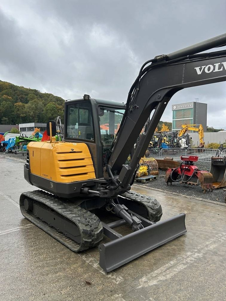 Volvo EC 55 C  - Mini pelle: photos 4 Volvo EC 55 C  - Mini pelle: photos 4