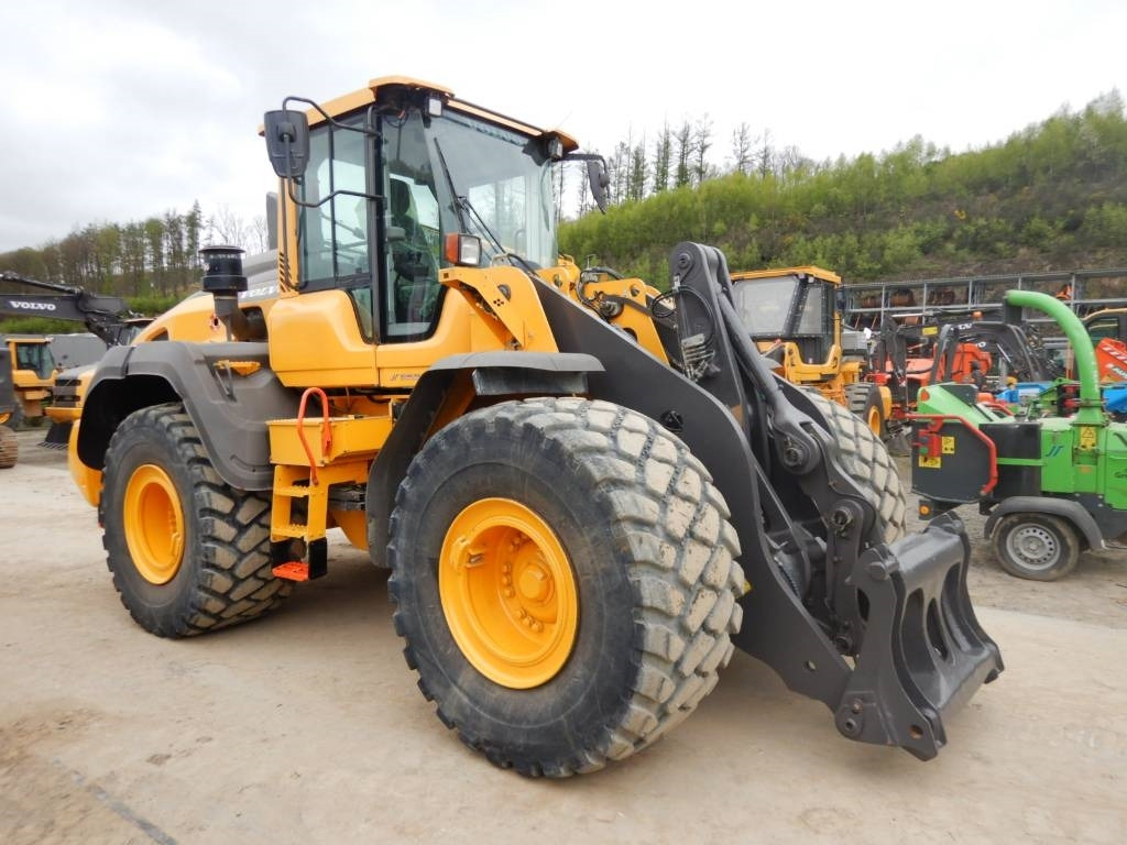 Volvo L 110 H - Chargeuse sur pneus: photos 3 Volvo L 110 H - Chargeuse sur pneus: photos 3