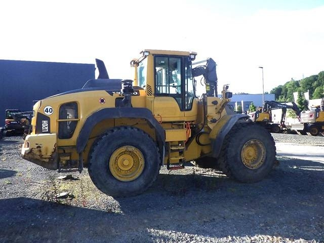 Volvo L 120 H - Chargeuse sur pneus: photos 3 Volvo L 120 H - Chargeuse sur pneus: photos 3