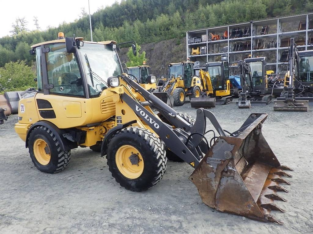 Volvo L 25 F  - Chargeuse sur pneus: photos 3 Volvo L 25 F  - Chargeuse sur pneus: photos 3