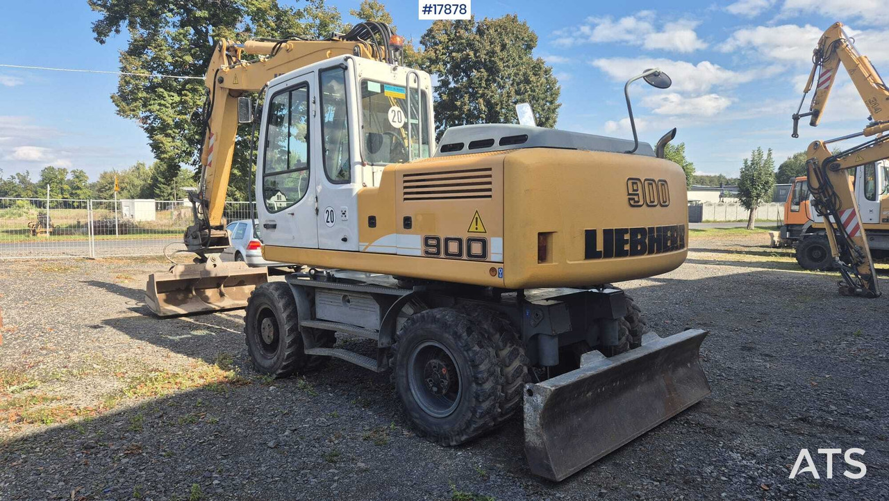 Pelle sur pneus 2006 Liebherr  A 900C: photos 11 Pelle sur pneus 2006 Liebherr  A 900C: photos 11