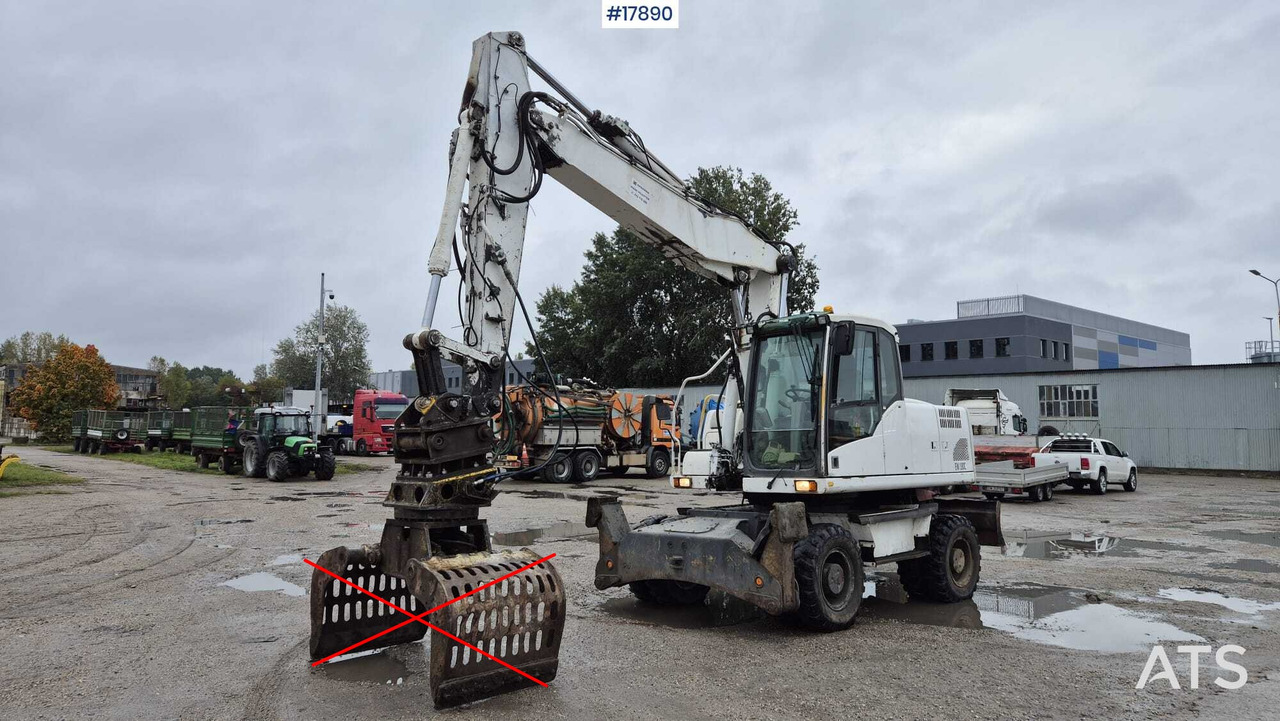 2008 Volvo EW 180 C - Pelle sur pneus: photos 2 2008 Volvo EW 180 C - Pelle sur pneus: photos 2