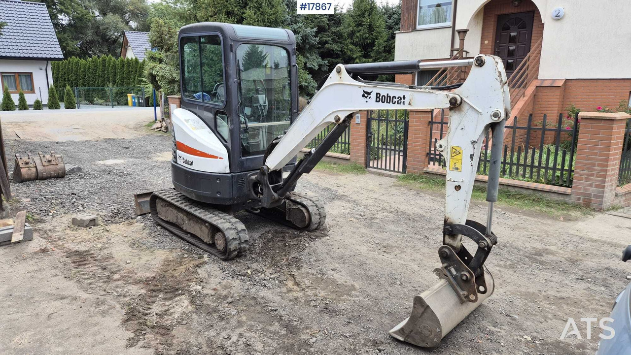 2015 Bobcat E25***EM - Mini pelle: photos 1 2015 Bobcat E25***EM - Mini pelle: photos 1