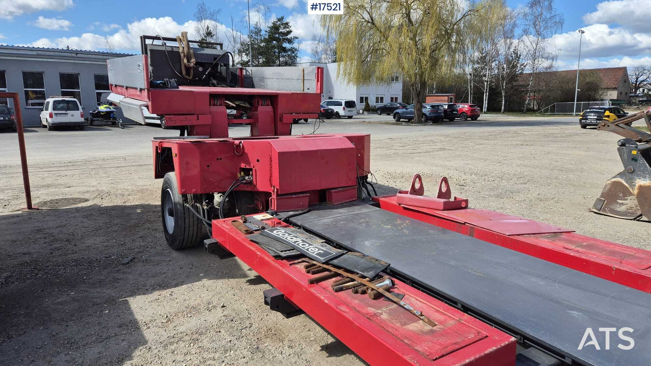 Low-bed semitrailer GOLDHOFER TIEFBETT 4+1 (1995) - Semi-remorque surbaissé: photos 5 Low-bed semitrailer GOLDHOFER TIEFBETT 4+1 (1995) - Semi-remorque surbaissé: photos 5