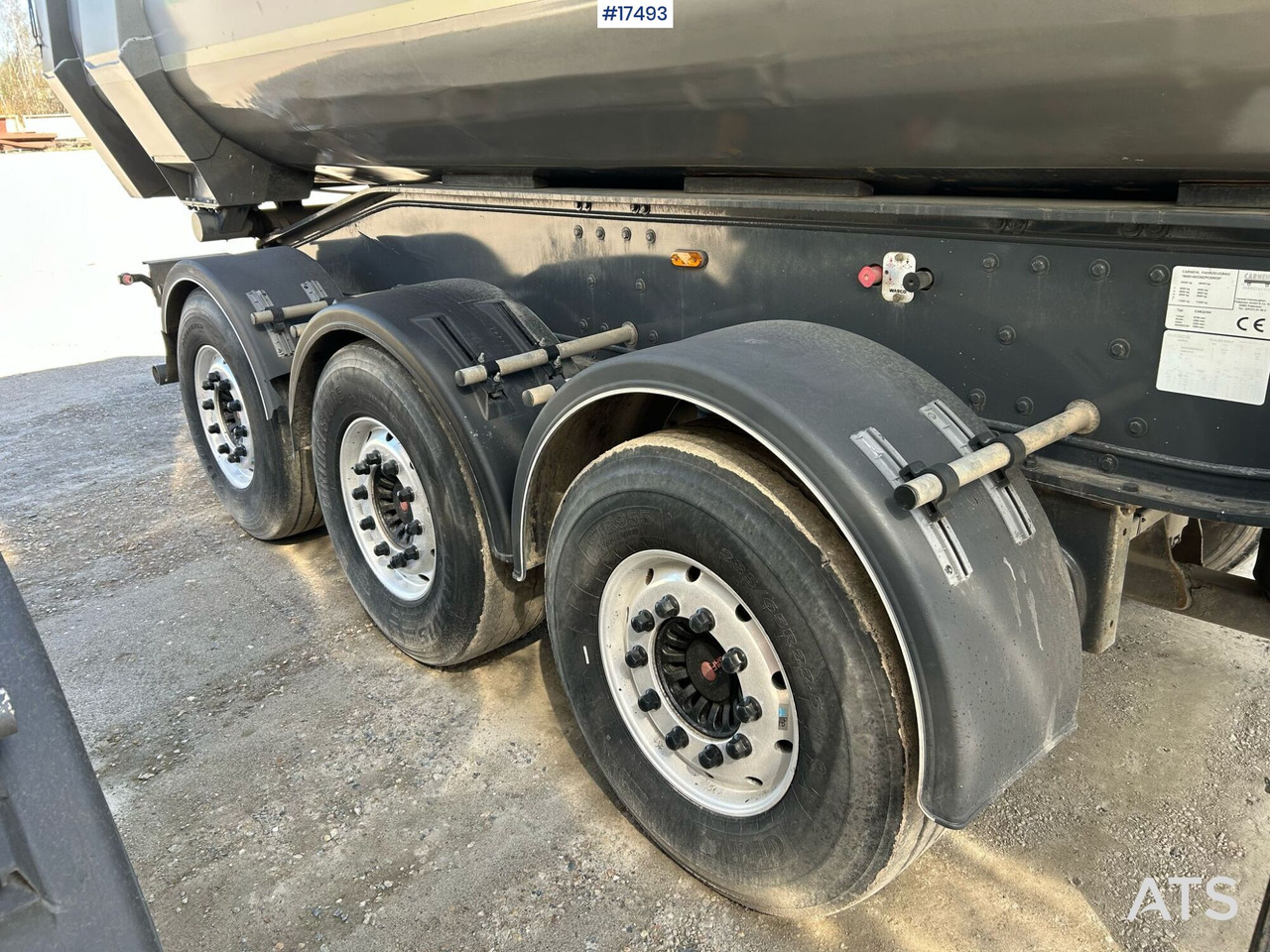 Crédit-bail de  Trailer, tipper CARNEHL CHKS / HH (2014) Trailer, tipper CARNEHL CHKS / HH (2014): photos 17