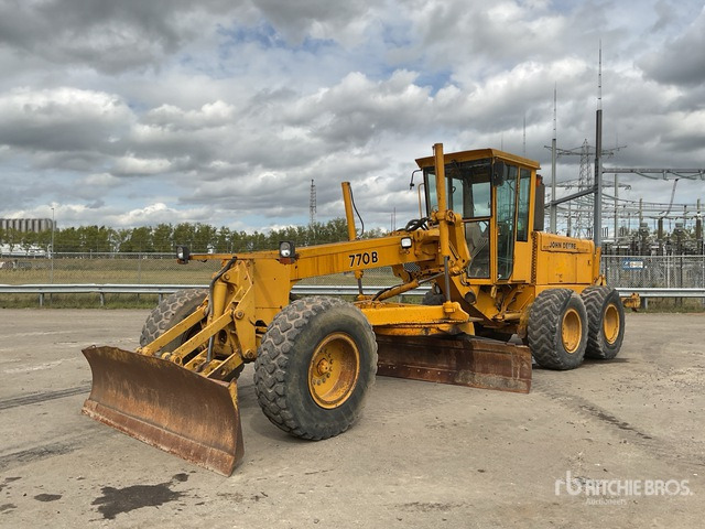 1991 John Deere 770B Motor Grader - Niveleuse: photos 2 1991 John Deere 770B Motor Grader - Niveleuse: photos 2