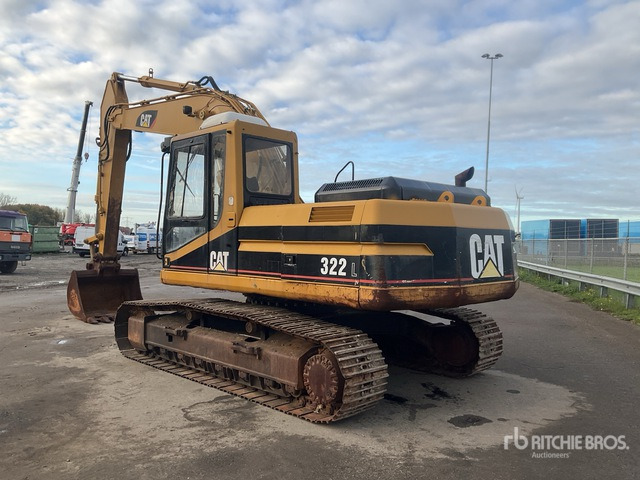 1996 Cat 322LN Rupsgraafmachine - Pelle sur chenille: photos 4 1996 Cat 322LN Rupsgraafmachine - Pelle sur chenille: photos 4