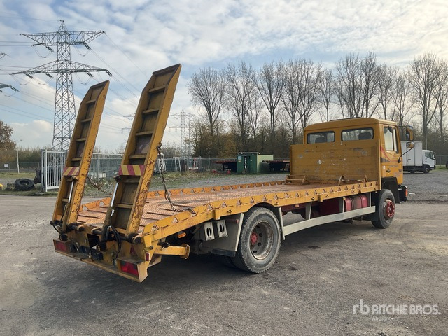 2000 MAN 18.232 4x2 Flatbed Truck - Camion plateau: photos 3 2000 MAN 18.232 4x2 Flatbed Truck - Camion plateau: photos 3
