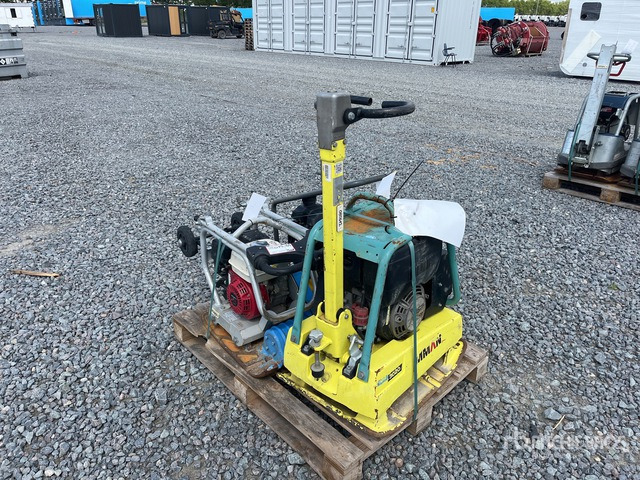 2008 Wacker Neuson VP1030A Vibratory Plate Compactor - Plaque vibrante: photos 3 2008 Wacker Neuson VP1030A Vibratory Plate Compactor - Plaque vibrante: photos 3