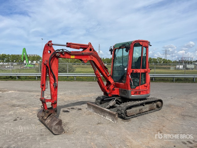 2013 Yanmar VIO33-U Mini Excavator: <6.6t - Mini pelle: photos 1 2013 Yanmar VIO33-U Mini Excavator: <6.6t - Mini pelle: photos 1
