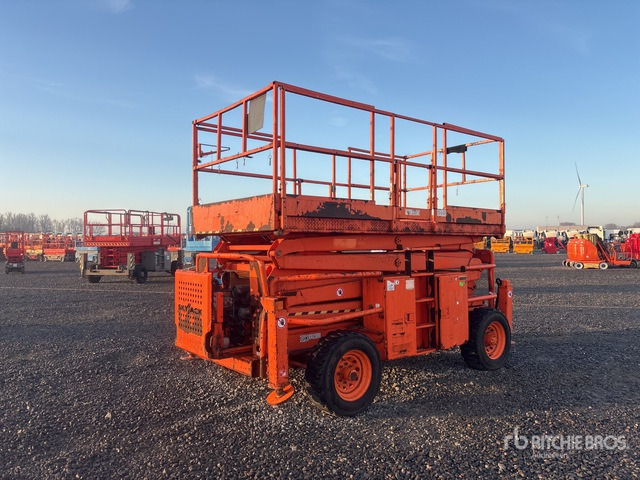 2014 Skyjack SJ8841 Diesel Scissor Lift - Nacelle ciseaux: photos 1 2014 Skyjack SJ8841 Diesel Scissor Lift - Nacelle ciseaux: photos 1