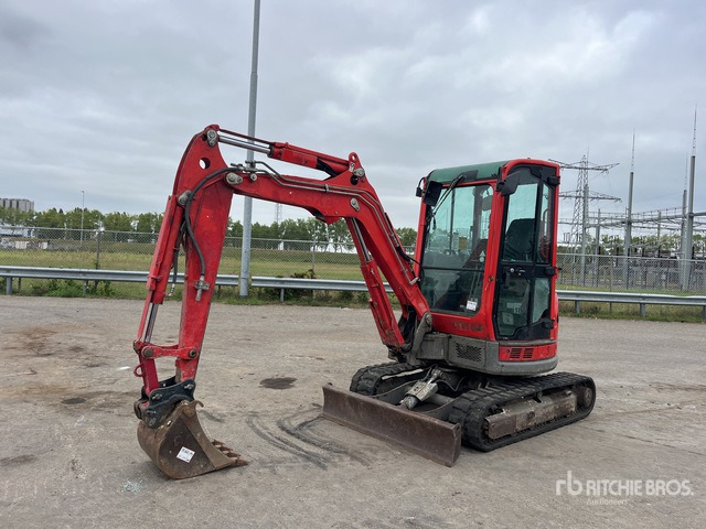 2014 Yanmar VIO33-U Mini Excavator: <6.6t - Mini pelle: photos 1 2014 Yanmar VIO33-U Mini Excavator: <6.6t - Mini pelle: photos 1