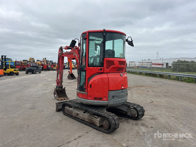 2014 Yanmar VIO33-U Mini Excavator: <6.6t - Mini pelle: photos 4 2014 Yanmar VIO33-U Mini Excavator: <6.6t - Mini pelle: photos 4