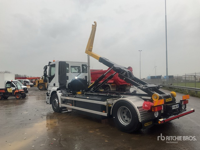 2019 Iveco AD190S/P 4x2 Hooklift Truck - Camion ampliroll: photos 3 2019 Iveco AD190S/P 4x2 Hooklift Truck - Camion ampliroll: photos 3