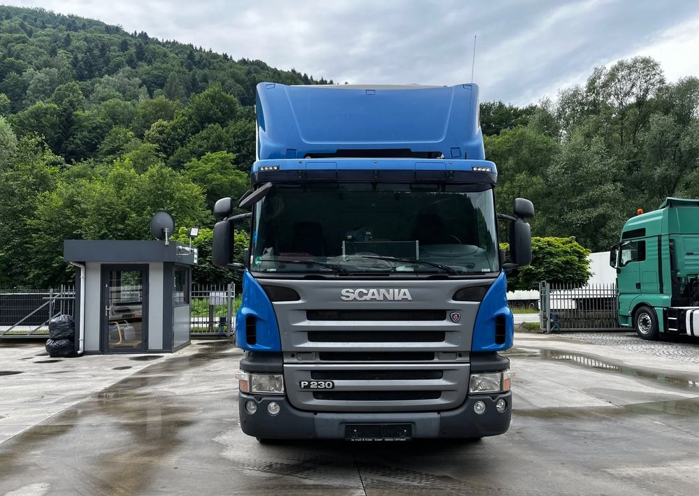 Scania P230 // 2009 // 4x2 // Do zabudowy // Manual // Kabina dzienna // - Châssis cabine: photos 2 Scania P230 // 2009 // 4x2 // Do zabudowy // Manual // Kabina dzienna // - Châssis cabine: photos 2