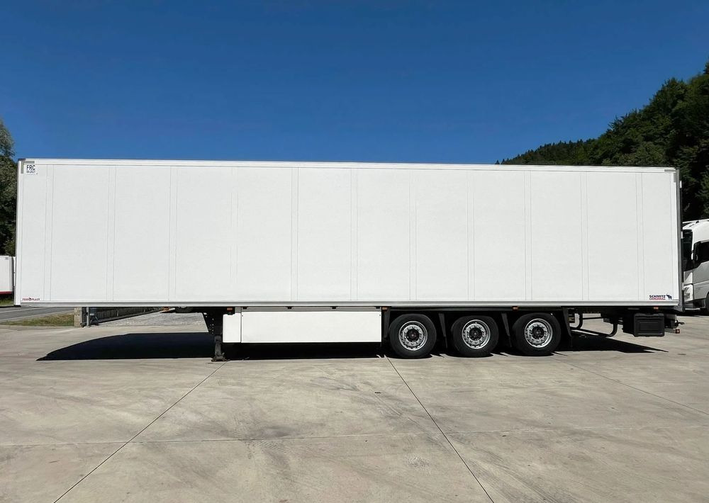 Schmitz Cargobull Chłodnia // Thermo King // Standard // Kosz Paletowy // SAF // - Semi-remorque frigorifique: photos 5 Schmitz Cargobull Chłodnia // Thermo King // Standard // Kosz Paletowy // SAF // - Semi-remorque frigorifique: photos 5
