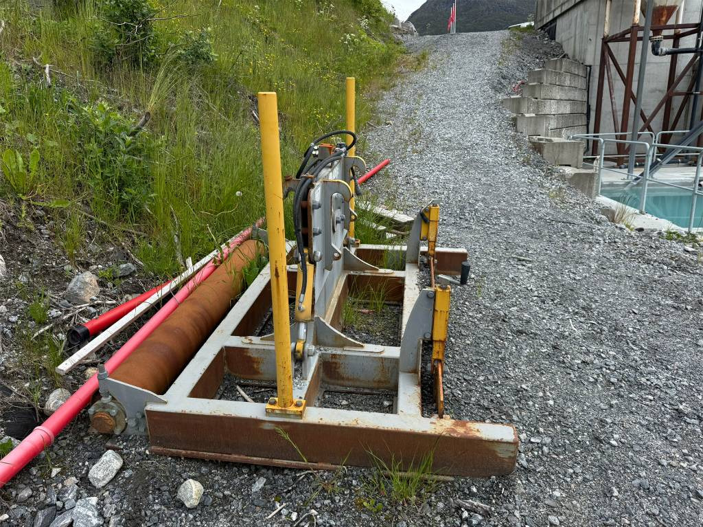 Norje Justeringsbalk - Accessoire pour Engins de chantier: photos 5 Norje Justeringsbalk - Accessoire pour Engins de chantier: photos 5