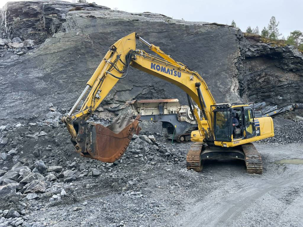 Komatsu PC 360 LC-10 - Pelle sur chenille: photos 1 Komatsu PC 360 LC-10 - Pelle sur chenille: photos 1