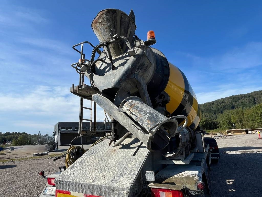 Mercedes-Benz Arocs 6X4 AMT BT 220 semi-trailer concrete mixer - Tracteur routier, Semi-remorque malaxeur: photos 3 Mercedes-Benz Arocs 6X4 AMT BT 220 semi-trailer concrete mixer - Tracteur routier, Semi-remorque malaxeur: photos 3