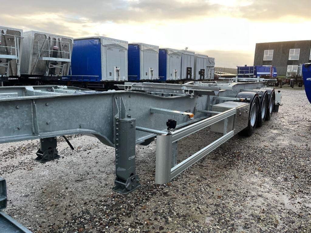 AMT Container trailer & Dolly med special træk - Remorque porte-conteneur/ Caisse mobile: photos 5 AMT Container trailer & Dolly med special træk - Remorque porte-conteneur/ Caisse mobile: photos 5
