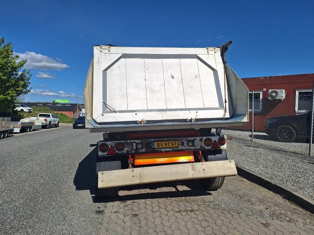 Kel-Berg 4 akslet grus tiptrailer - Semi-remorque benne: photos 4 Kel-Berg 4 akslet grus tiptrailer - Semi-remorque benne: photos 4