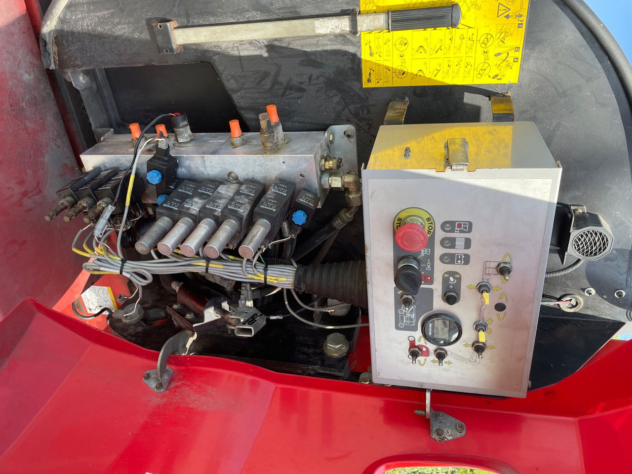 Nacelle articulée Manitou 170 Aetj: photos 10 Nacelle articulée Manitou 170 Aetj: photos 10