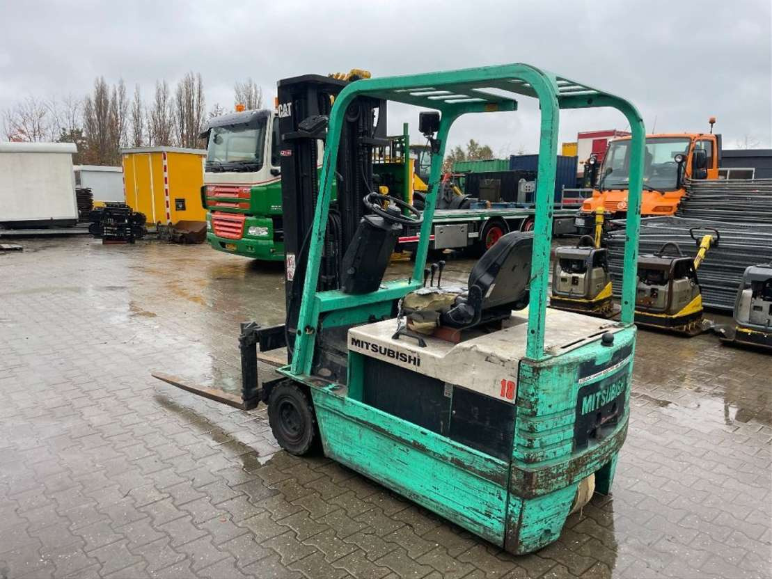 Mitsubishi FBS18-48s Elektrische heftruck triplo freelift 480cm - Chariot élévateur électrique: photos 2 Mitsubishi FBS18-48s Elektrische heftruck triplo freelift 480cm - Chariot élévateur électrique: photos 2