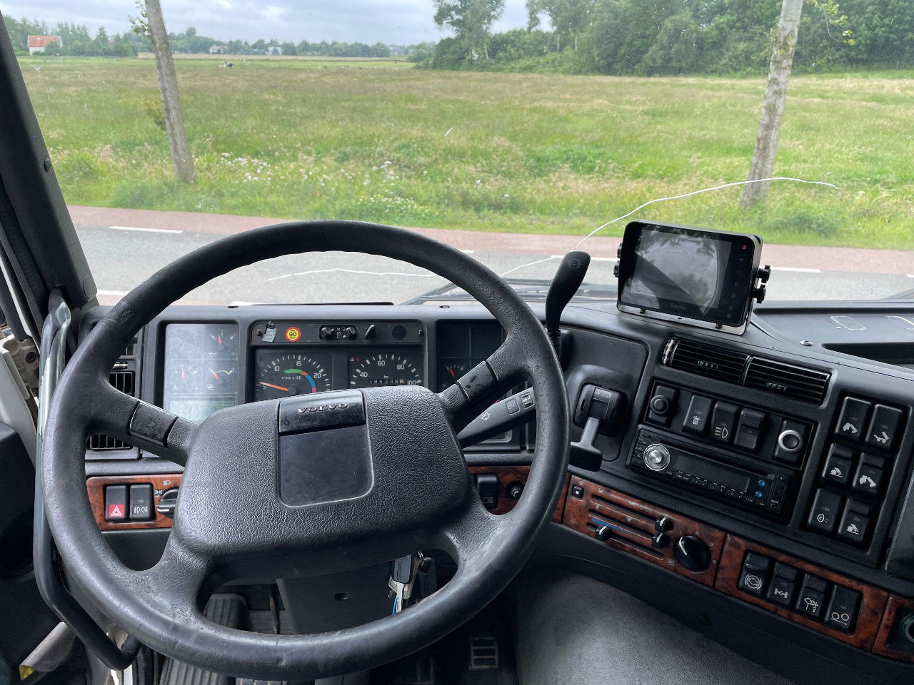 Camion benne, Camion grue Volvo FM 7 310hp with Palfinger PK21000 with remote and tipper: photos 13