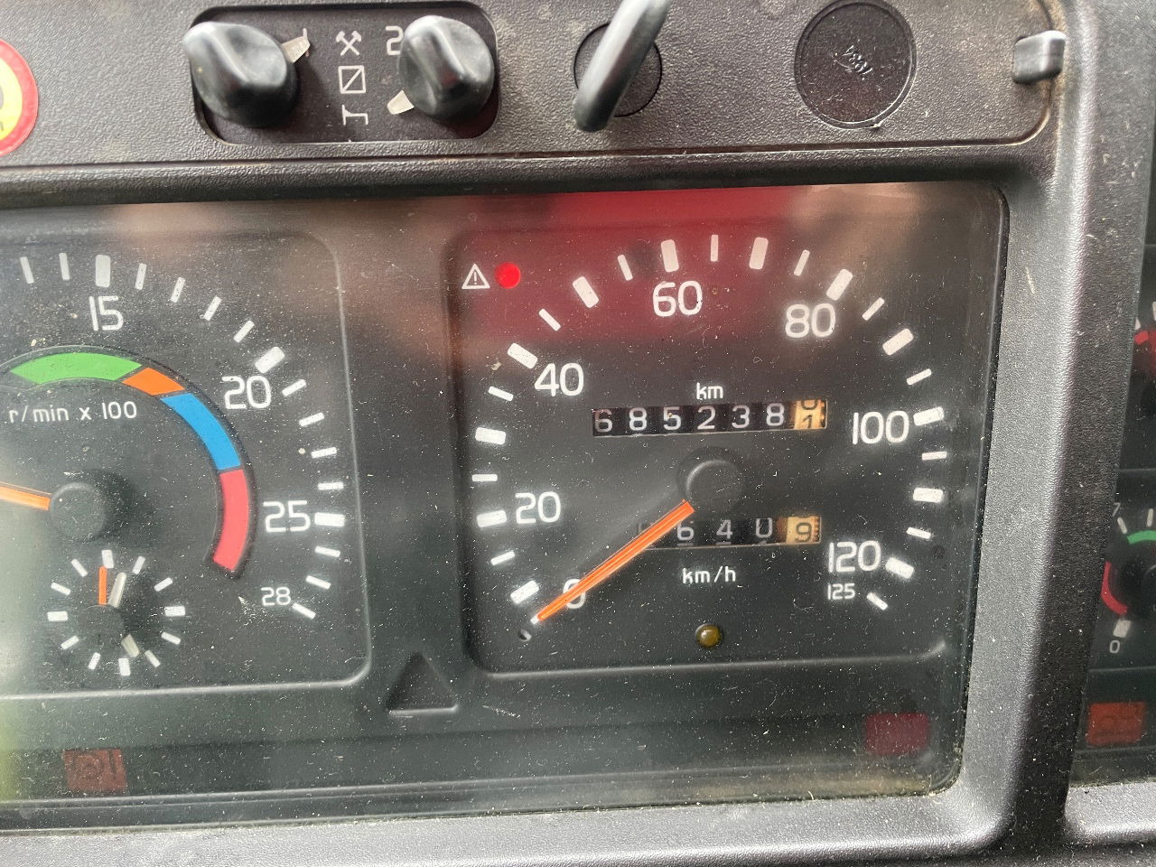 Camion benne, Camion grue Volvo FM 7 310hp with Palfinger PK21000 with remote and tipper: photos 17