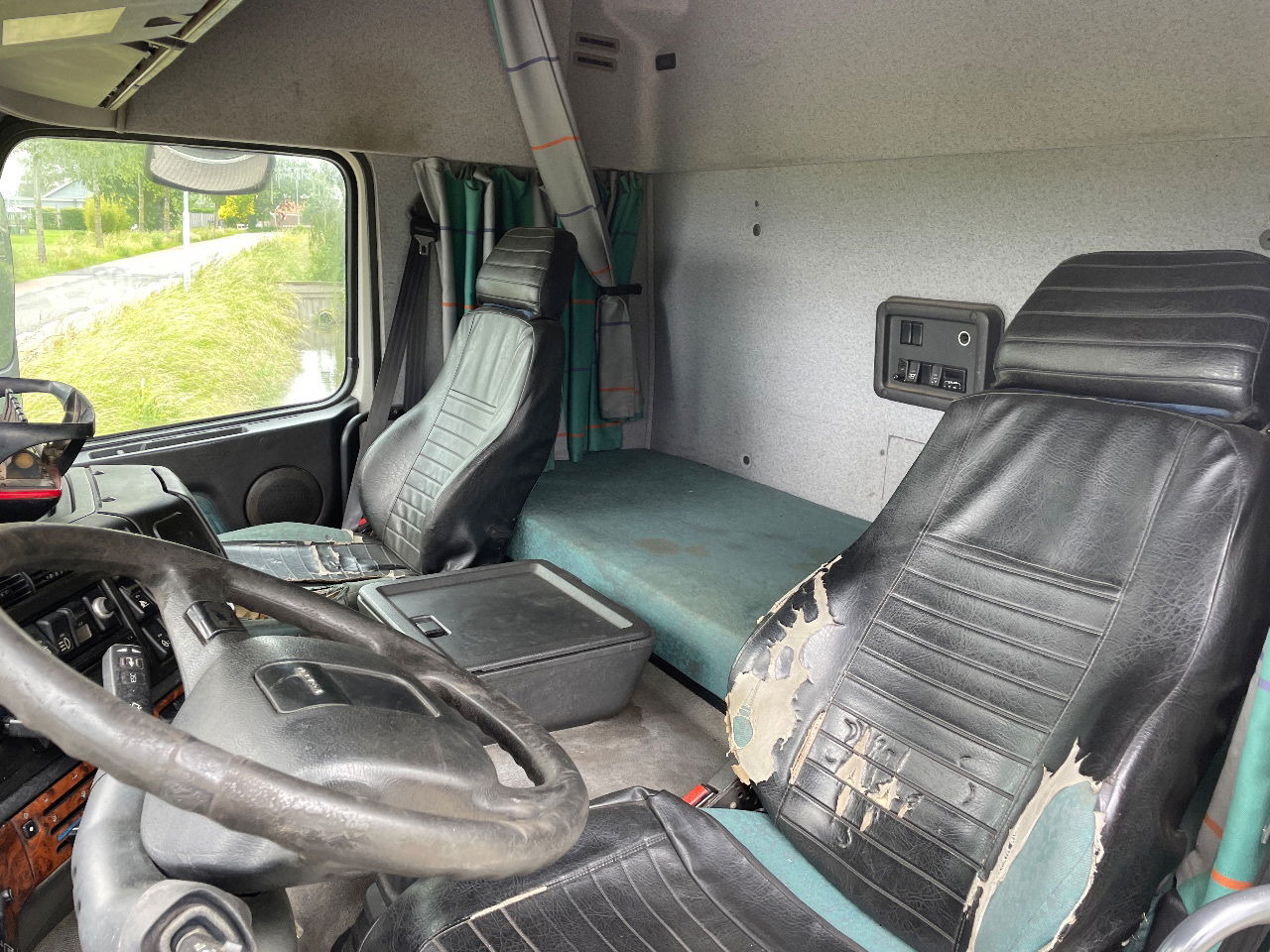 Camion benne, Camion grue Volvo FM 7 310hp with Palfinger PK21000 with remote and tipper: photos 15